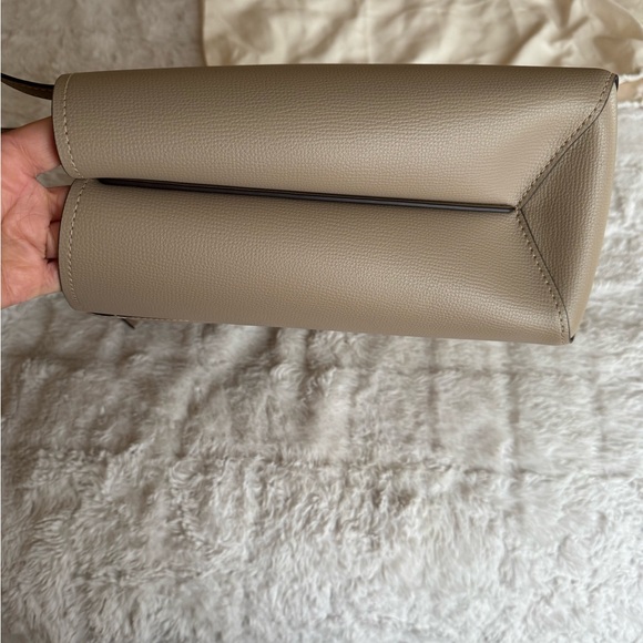 Kate Spade All Day Large Tote - Picture 11 of 12